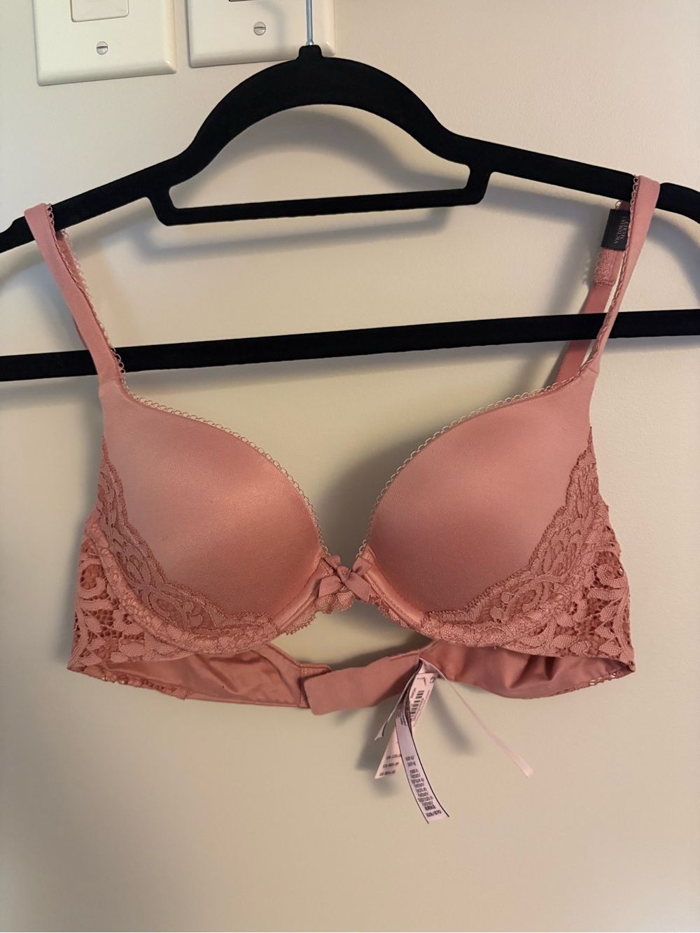 Victoria’s Secret Bra NWT Rose Pink Lace-Trim Push-Up Bra - Women Intimates 32B